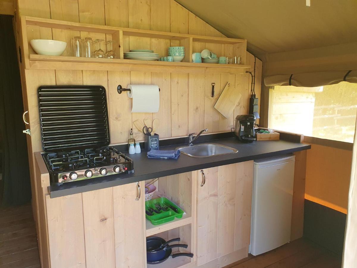 Luxury Safari Tents At Moulin Du Pommier Glamping & Camping Saulgond Exteriör bild